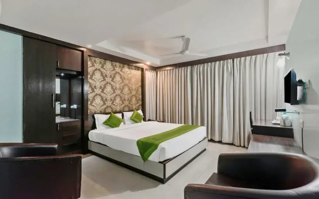 Treebo Geetanjali Regency
