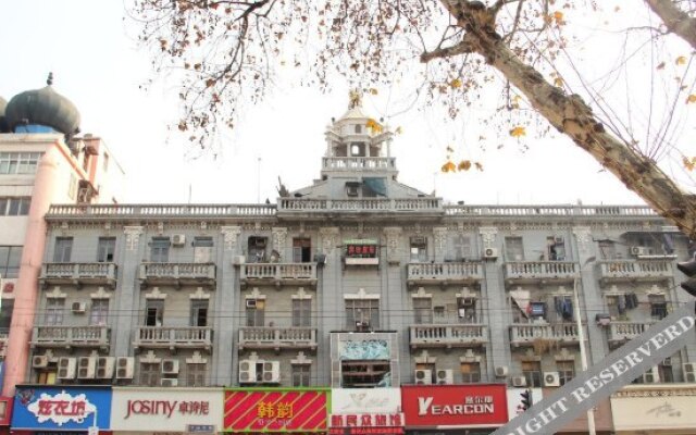 Xinminzhong Hostel