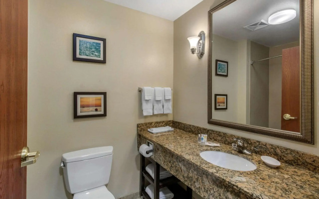 Comfort Suites Seaford