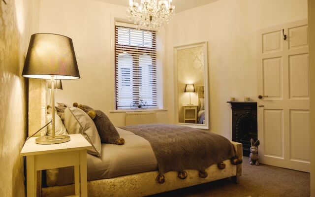 St John's Cottage - Simple2let Serviced Apartments