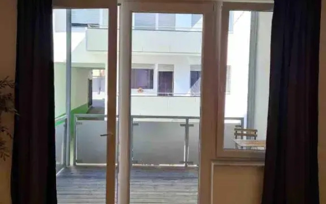 L8 Street - Gneisenaustraße 9