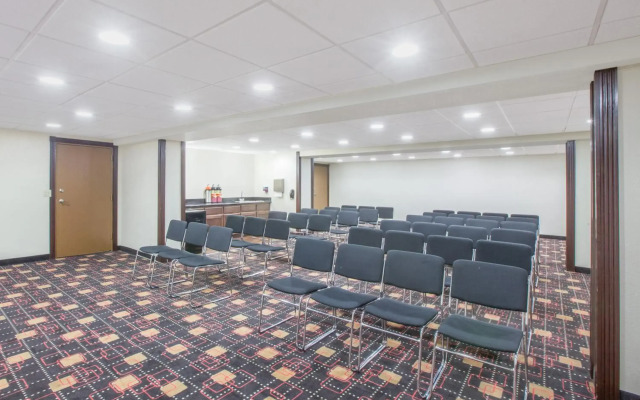 Ramada by Wyndham Tulsa