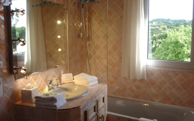 Hotel La Romarine