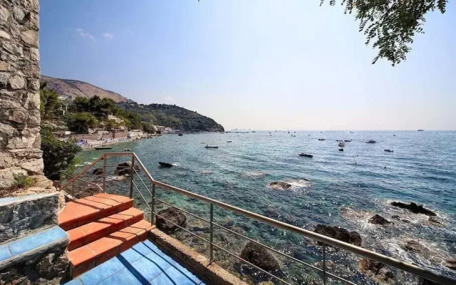 Villa Fiori
