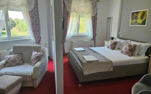Hotel Villa Valpovo