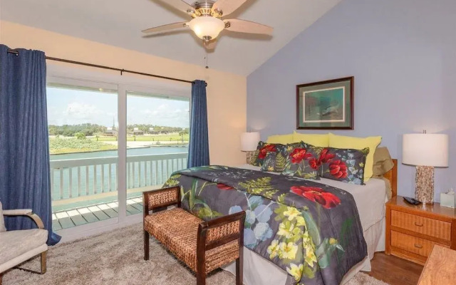 Kontiki Bayfront Condos
