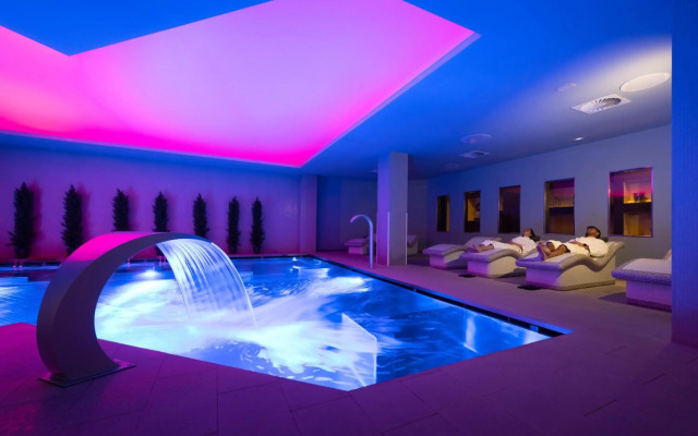 Grand Plaza Hotel & Wellness