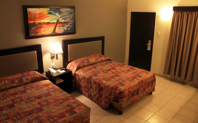 Hotel La Siesta Malecón