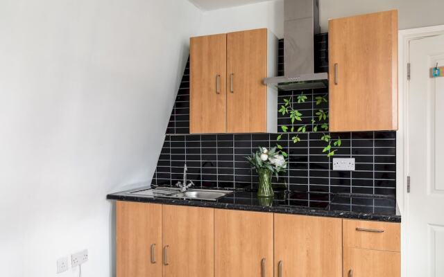 Fulham Amazing 2-bedroom House by Central London