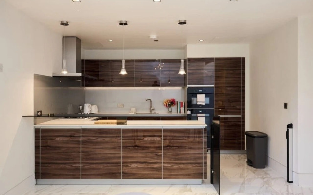 The Radnor Mews Residence Stylish 3bdr Mews House