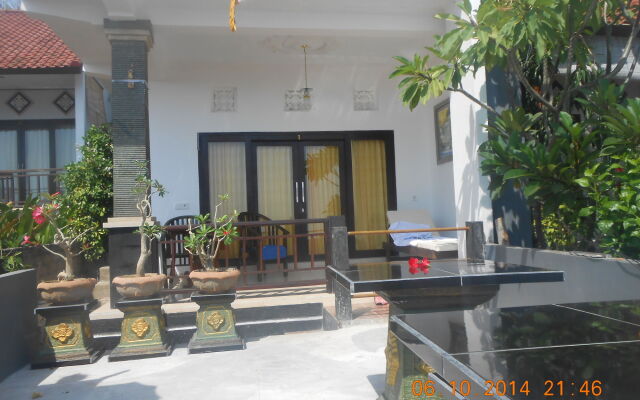 Titi Sedana Homestay