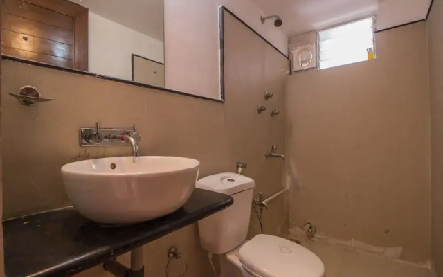 OYO 11424 Home Elegant 3BHK Villa Near Dona Paula Beach