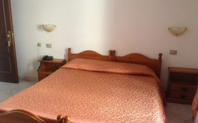 Hotel 4 Mori