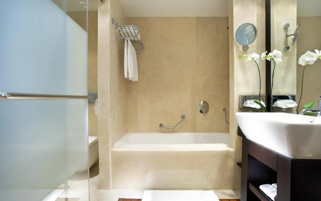 Daios Luxury Living
