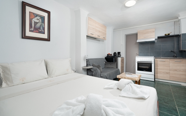 Panos apartment