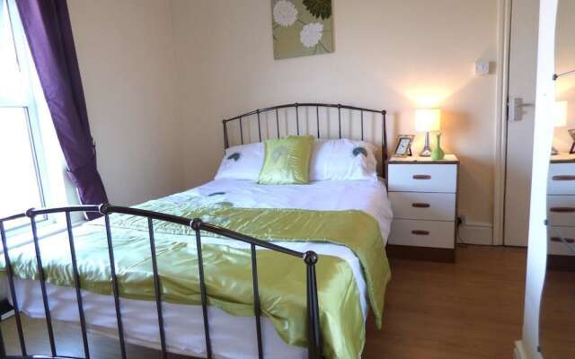 Staveley House