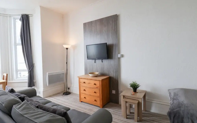 4 Beach View @ Beaconsfield House