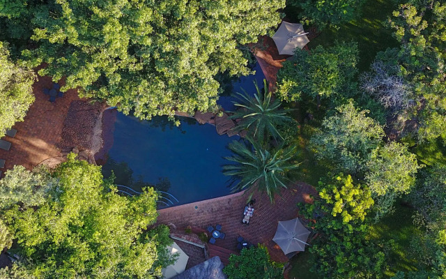 Lokuthula Lodges