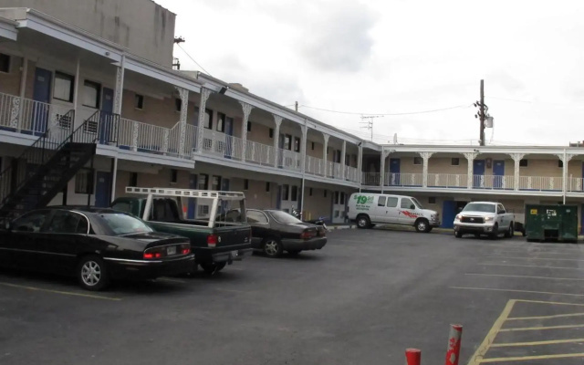 Motel 6 Baltimore, MD