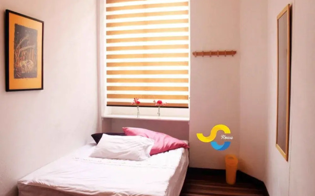 Graffiti Hostel Bogota