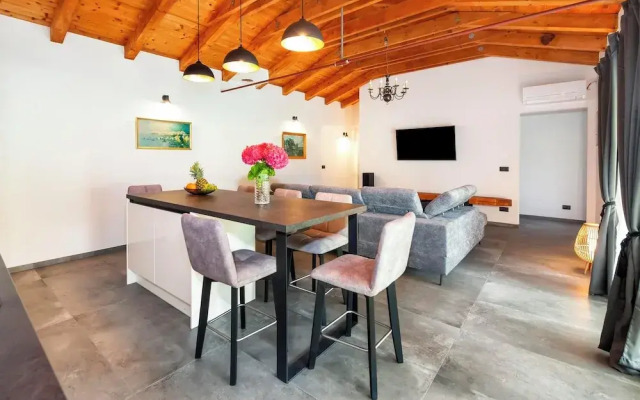 Holiday House La Gronda