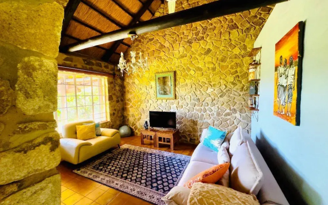 Luxury 5 bed Home in Juliasdale - 2309
