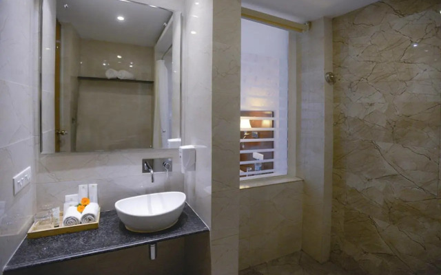 TreeHouse Chail Villas