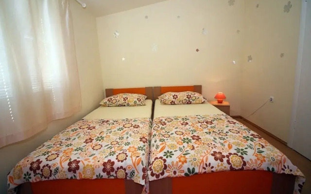 Tecupa - 50 M From the sea - A1