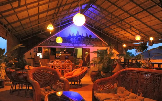 Firefly Guesthouse - The Berlin Angkor