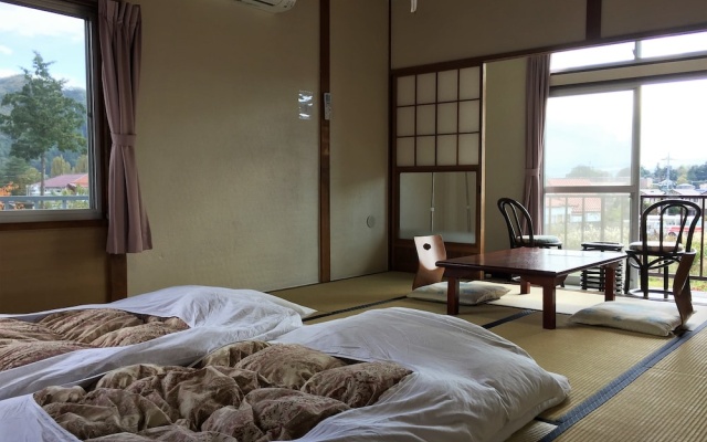 FBH Fuji Backpackers Hostel – Guest Rooms – Fujikawaguchiko