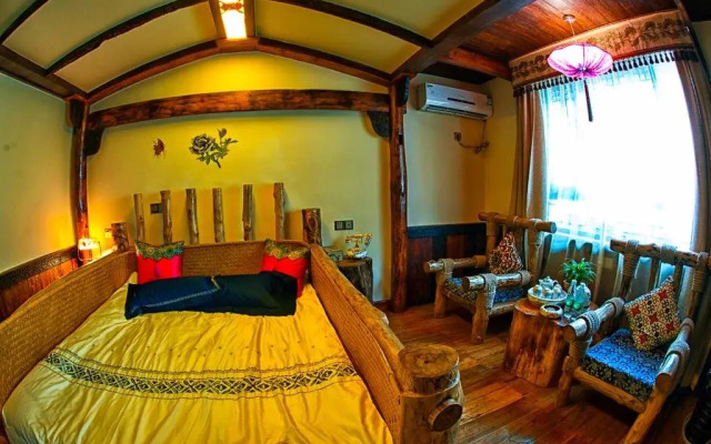 Dielianhua Red Bean Inn Zhangjiajie