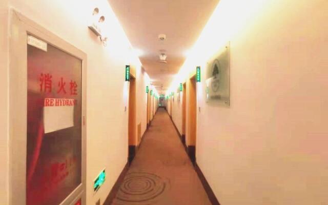 GreenTree Inn Hebei Langfang Sanhe District Fudi square Express Hotel