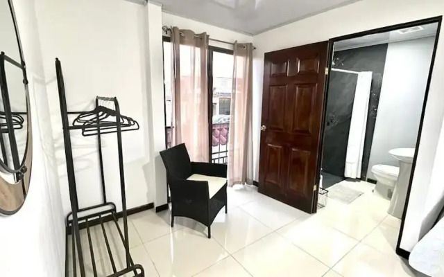 Airport SJO5 min -Marianas Apartments