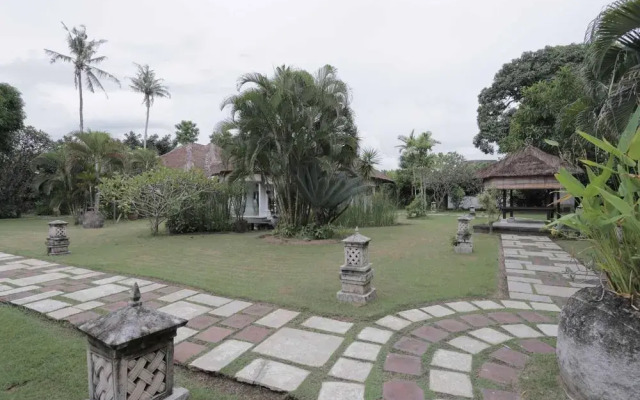 RedDoorz @ Bidadari Seminyak