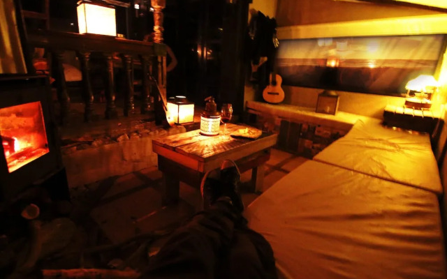 Narakan Hostel
