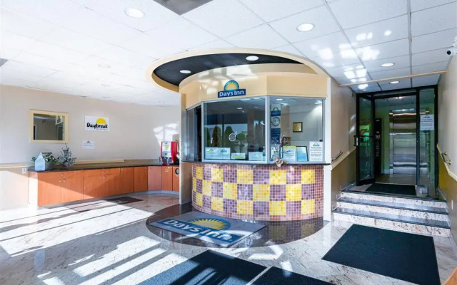 Days Inn by Wyndham Hartford/Closest Downtown