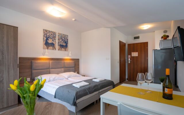 RentPlanet - Apartamenty Okrzei