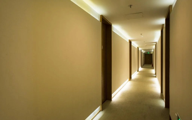 JI Hotel Ningbo South Business District