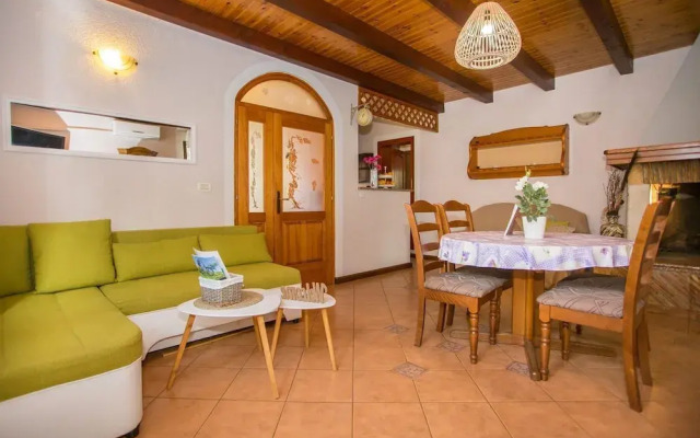 Apartments Milica