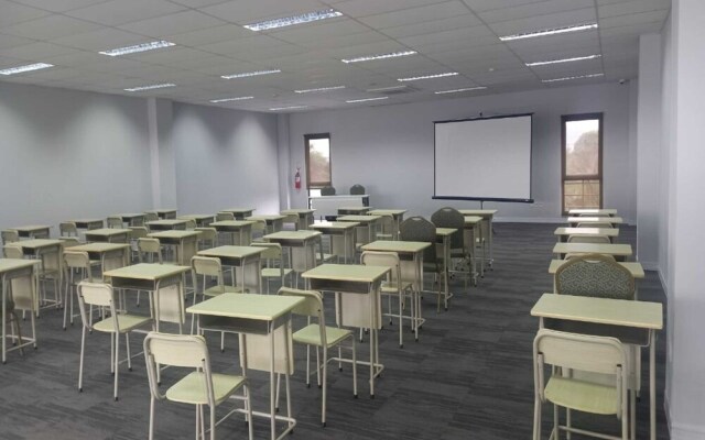 TOS Hotel & Convention Center Tangerang Powered by Archipelago
