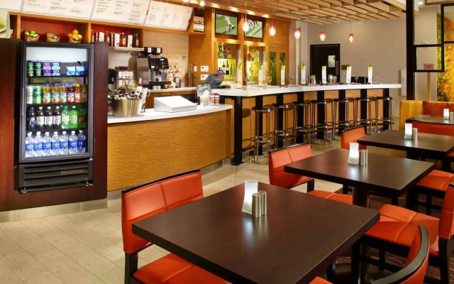 Courtyard by Marriott Cleveland University Circle