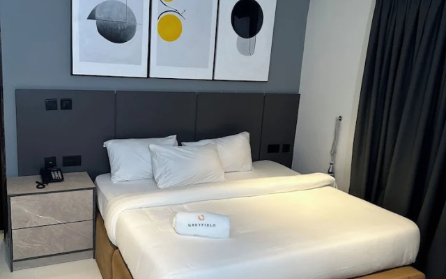 Greyfield Apartment Annex