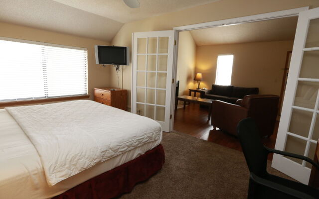 Sterling Hotel and Suites