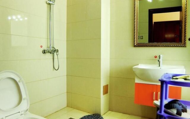 Kunming Jiyang Hot Spring Hotel