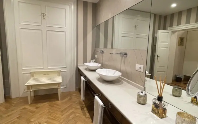 Palazzo Monga Boutique Guesthouse