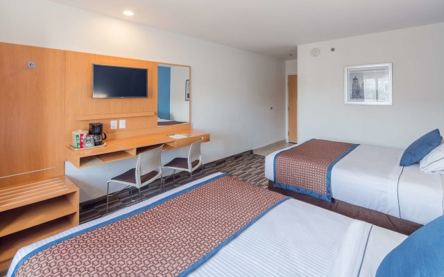 Microtel Inn & Suites by Wyndham Culiacan