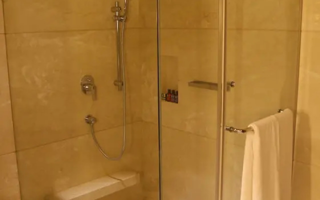 The Lalit Chandigarh