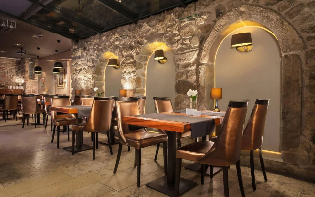 Hotel Rubinstein