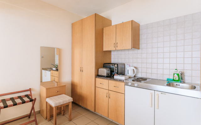 Vrachia Beach Hotel & Suites - Adults only