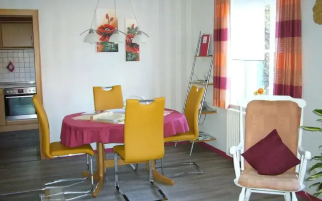 Luise Bernhardt Modern Retreat